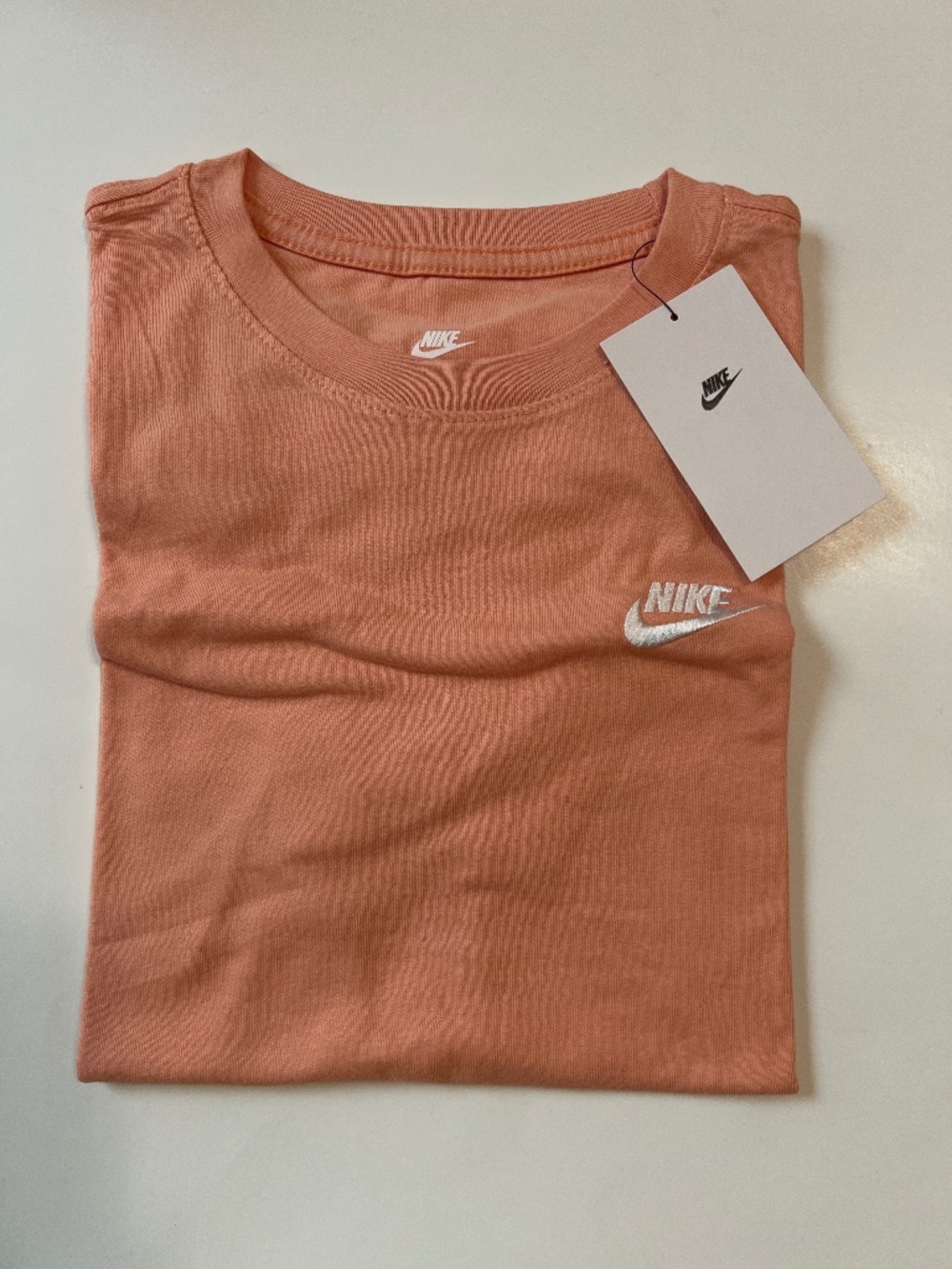 NWT Nike Sportswear Big Kids Short Sleeve T-Shirt Size L